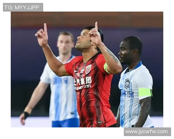 深圳篮球队以61分领跑世界杯积分榜展现强劲实力与团队合作精神