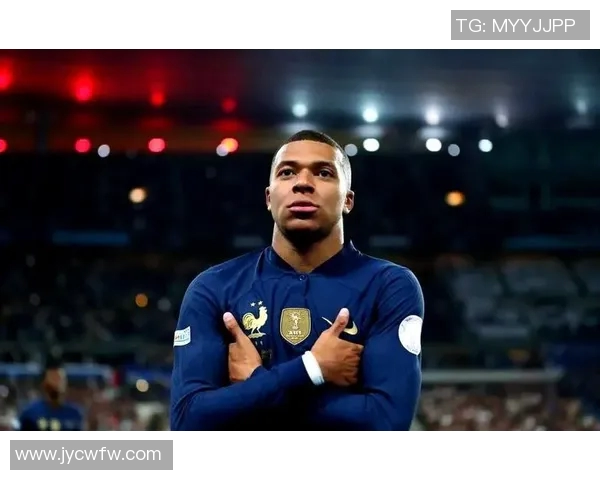 足球明星姆巴佩的传奇之路与未来发展展望