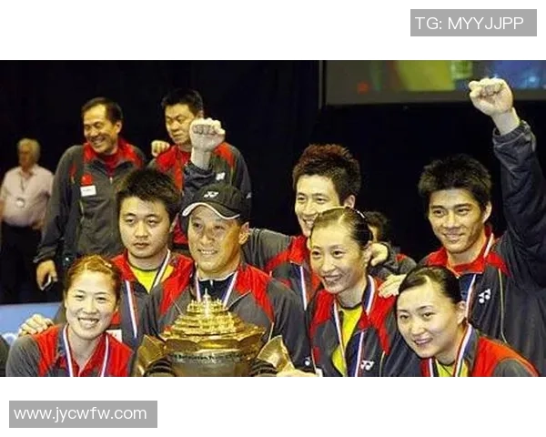 重庆羽毛球队状态排名创新高助力羽毛球运动发展新篇章